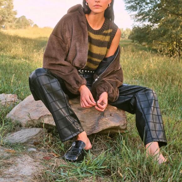 Baum und Pferdgarten Black Faux Leather Pants Size 8 Quilted Baggy Tapered $279 - Picture 1 of 14